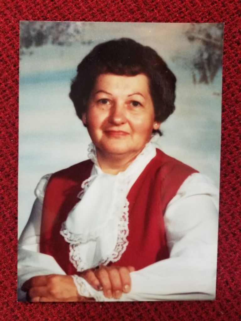 Wilma Genevia Chatman Hillis