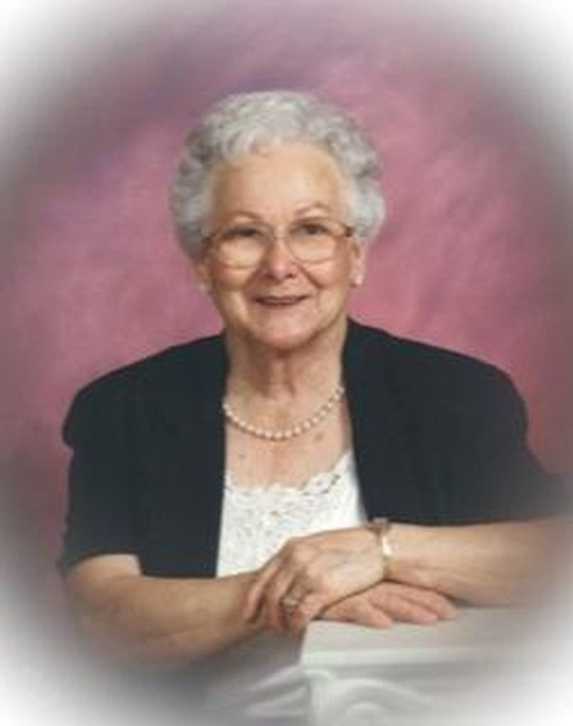 Sue Alice Young Fennell-Hill Profile Photo