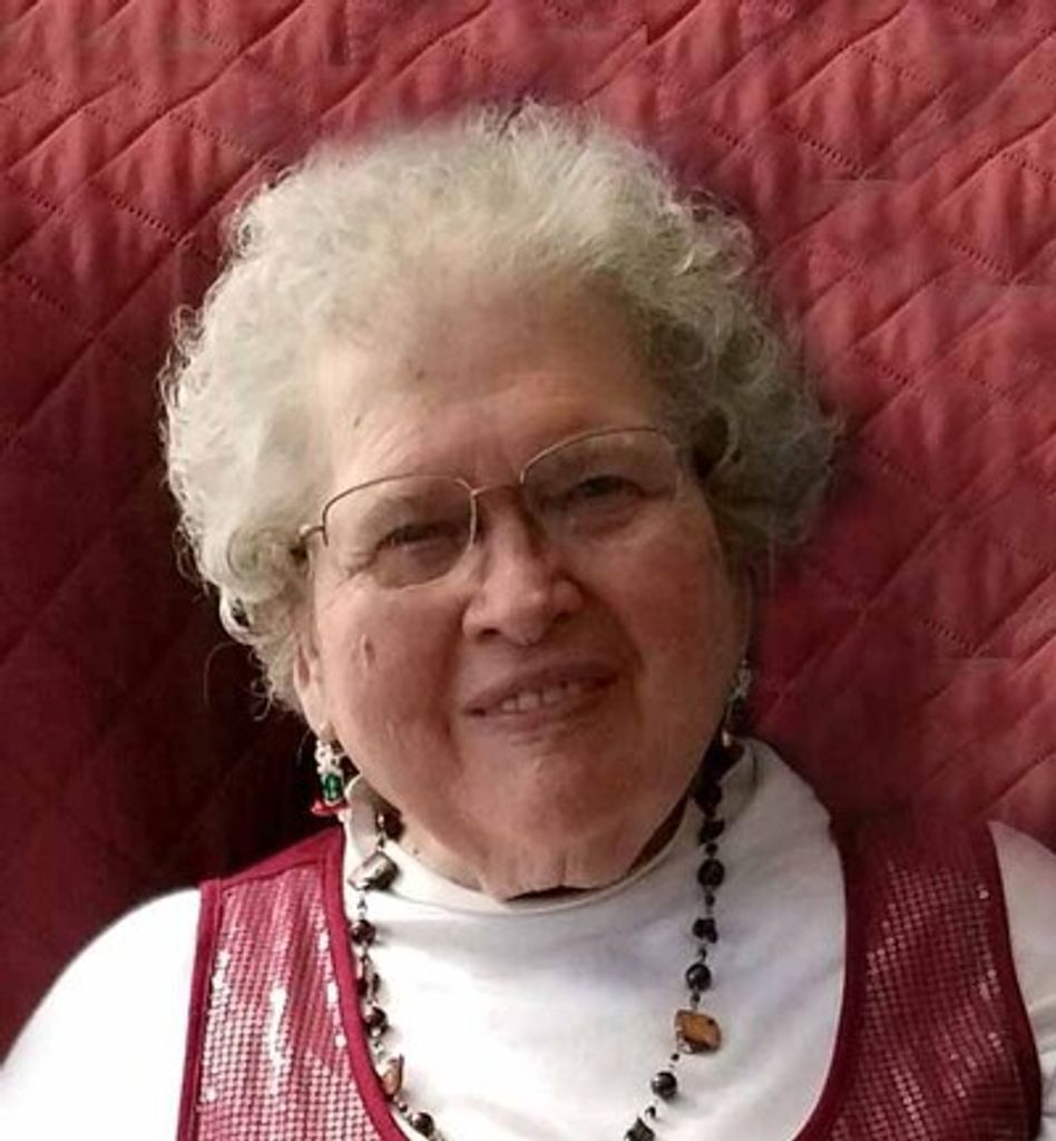 Ellen Kluver Profile Photo