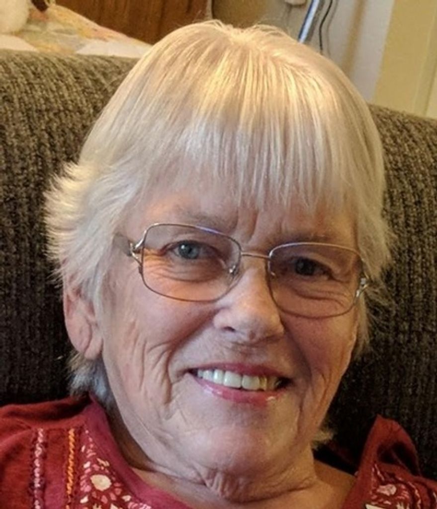 Bette Jo (Camren) Wenzel