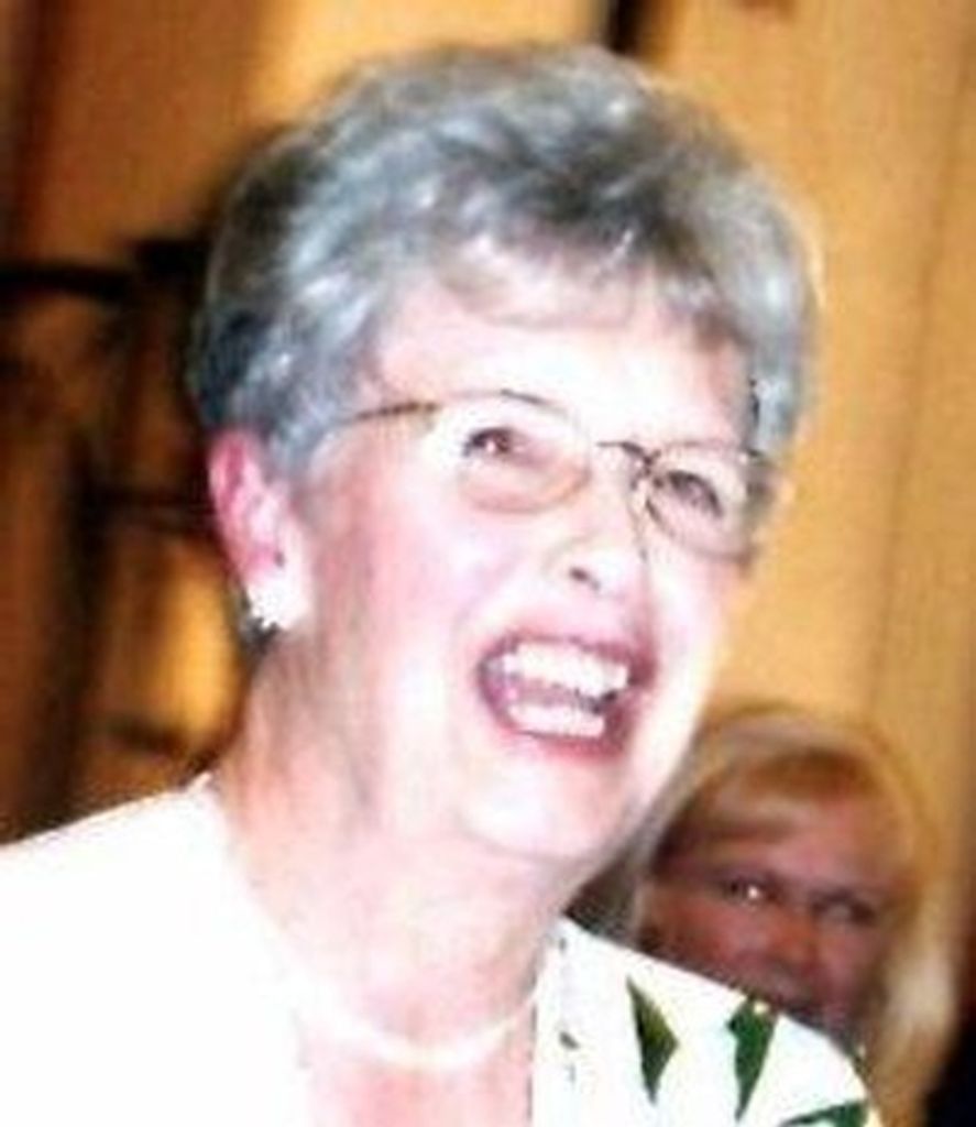 Annlyn Warner Profile Photo
