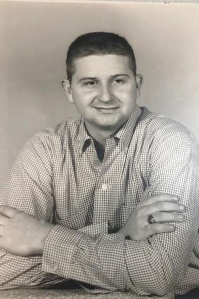 Bobby Dement Profile Photo