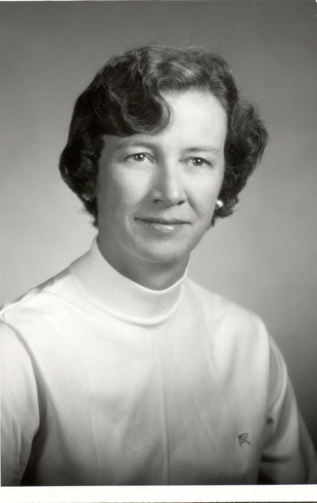 Lucy Dawson Profile Photo