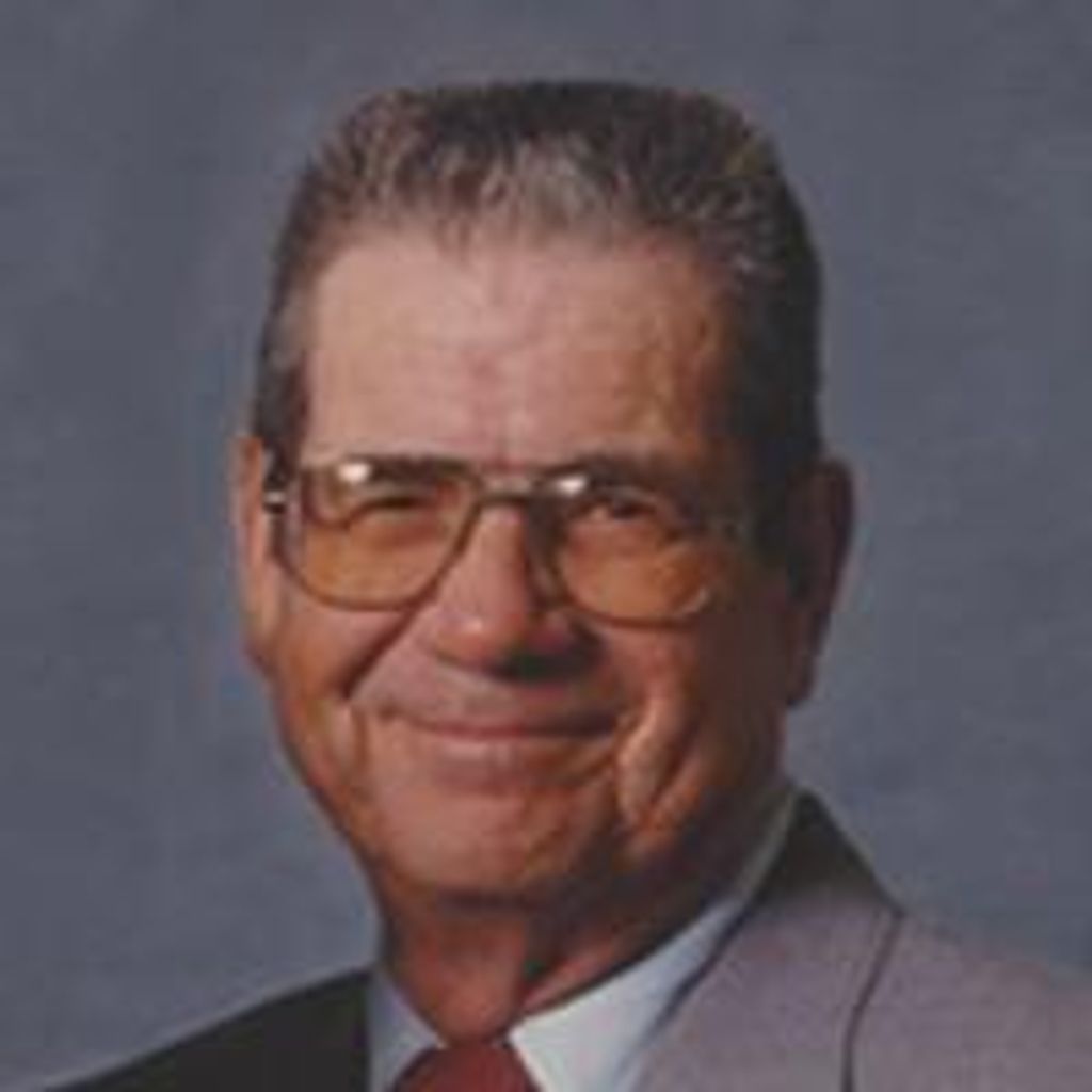 Robert  "Bob" Hanes,  Sr.