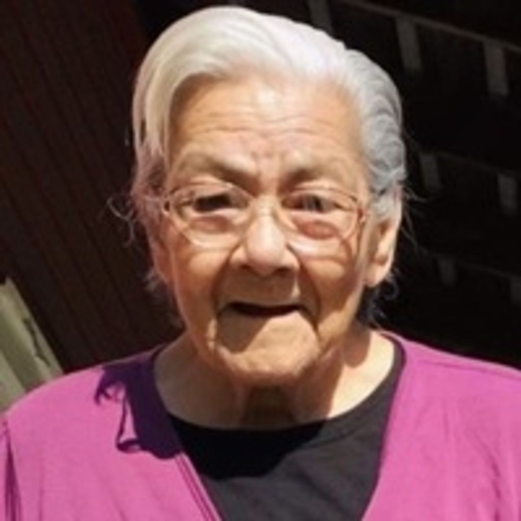 Dora Buch Profile Photo
