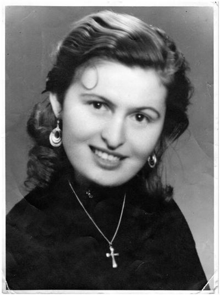 Maria Touliopoulos Profile Photo