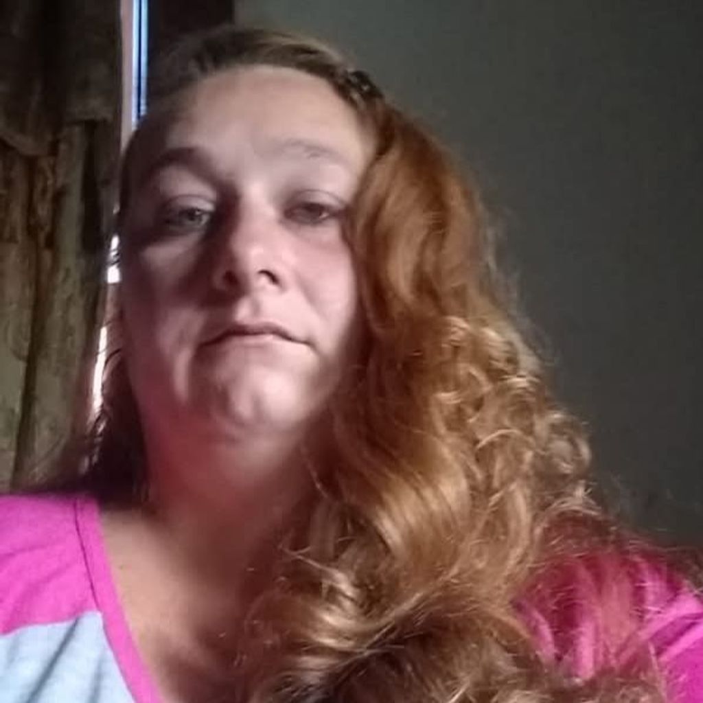 Rebecca Ann Sweet Profile Photo