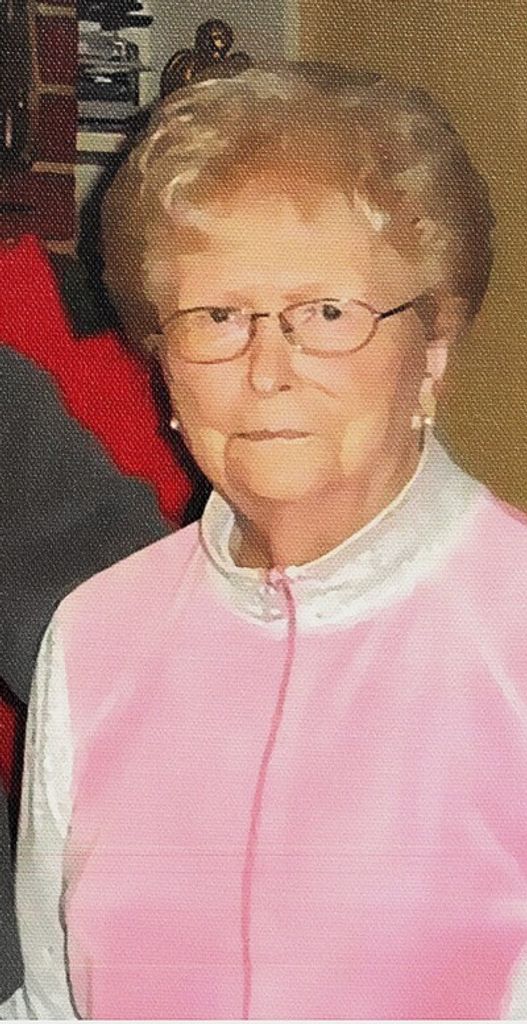 Imogene Derousse Profile Photo