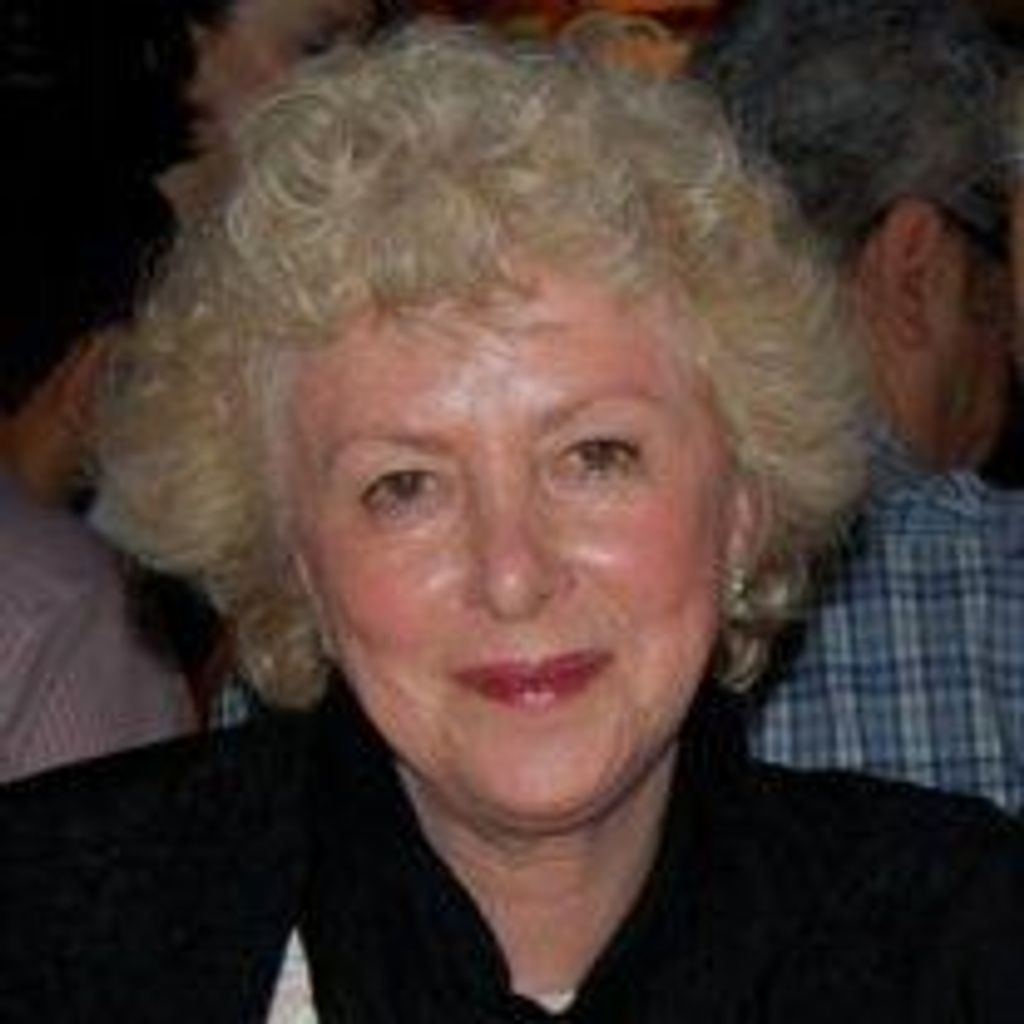 Stephanie Papas Profile Photo