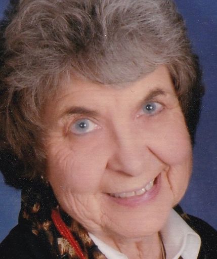 Linda Faye Lentz photo gallery thumbnail 2 of 44