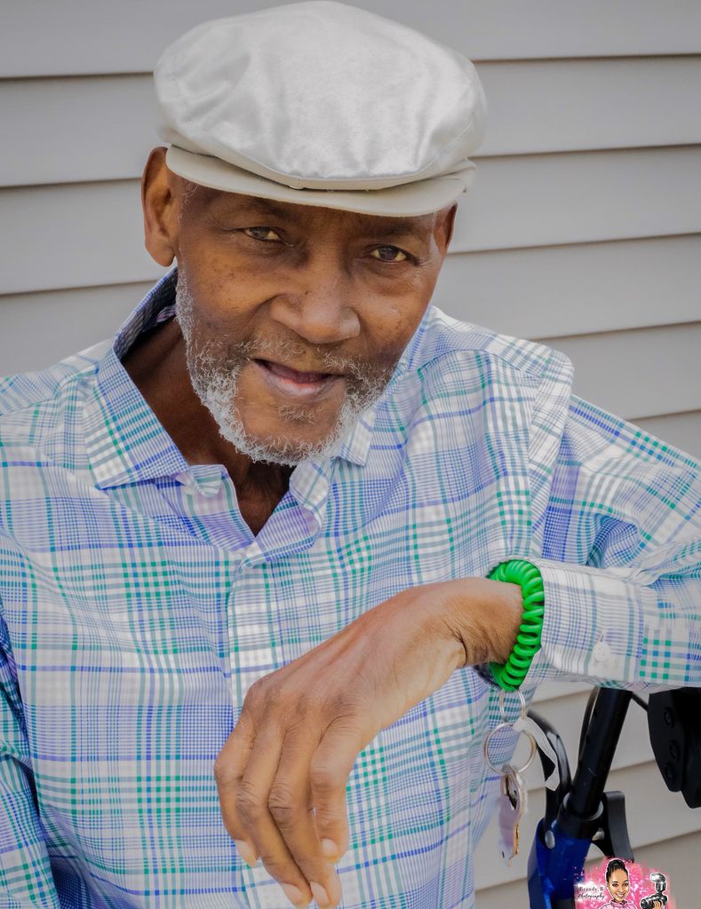 Stanley Webb Profile Photo