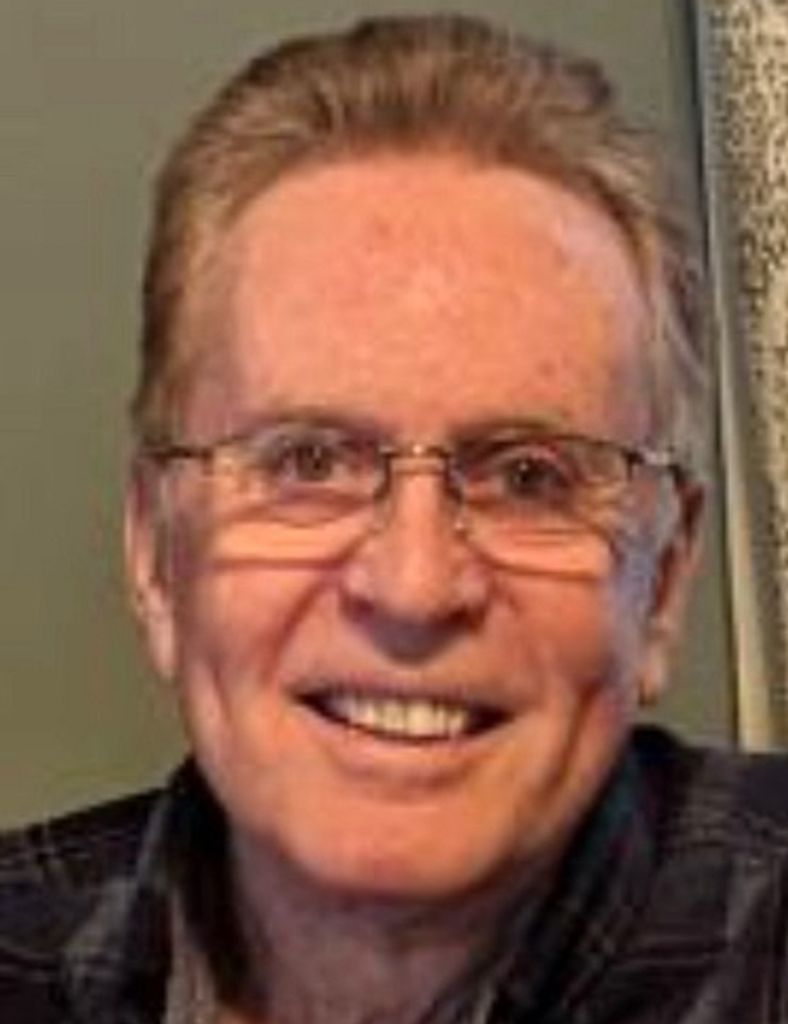 Robert E. Schroeder Profile Photo