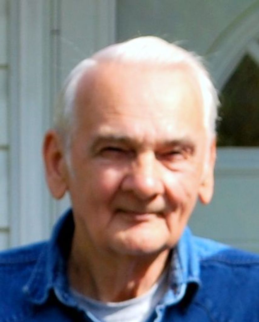 Oliver "Ollie" Wayne Biddle