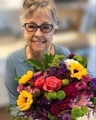 Carolyn Odessa Hart Gross's obituary image