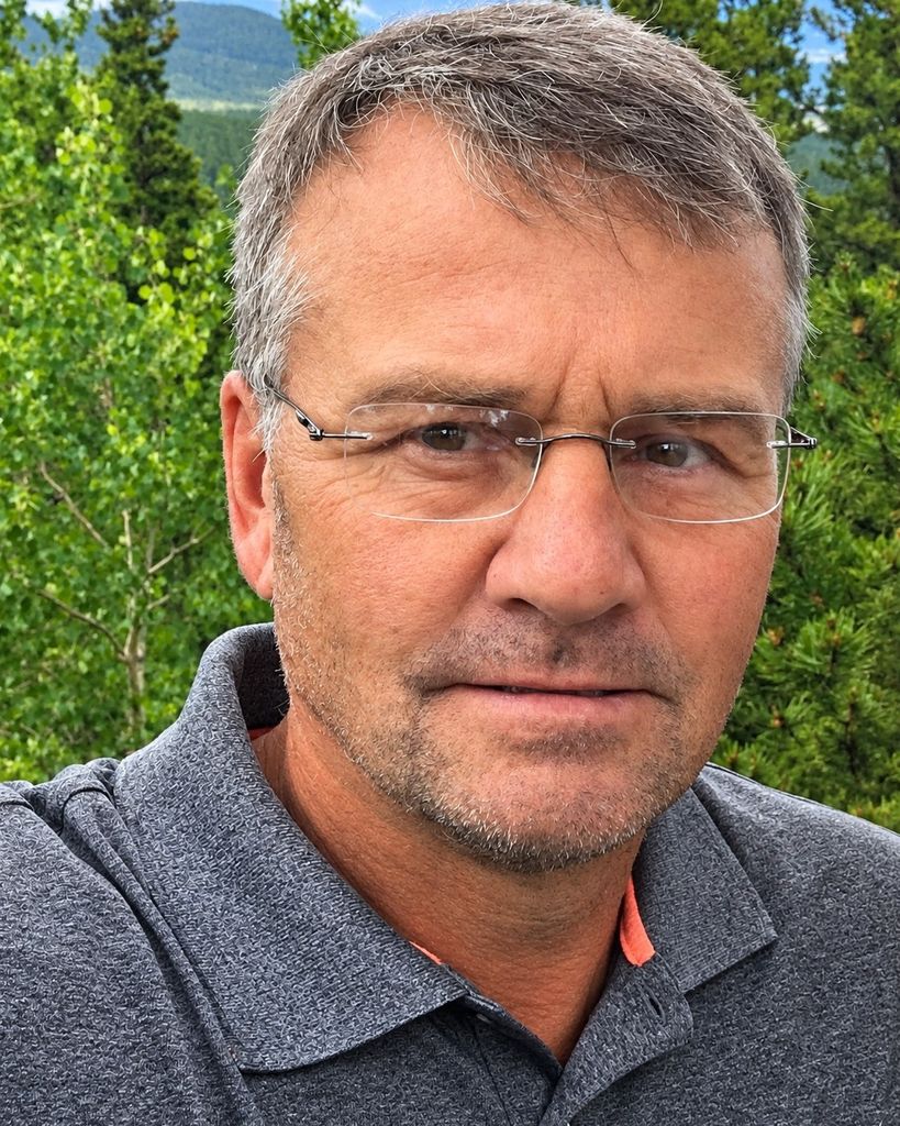 Mitchell Jon Bostrom Profile Photo