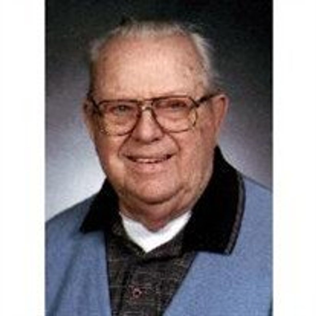 Evan Hallstrom