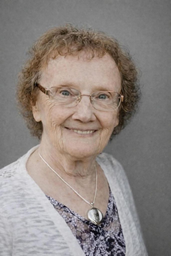 Sandra Leona Heinrich Profile Photo