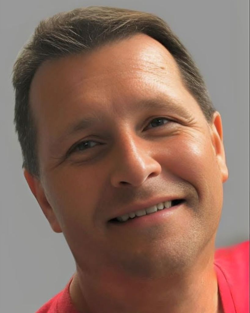 Craig J. Russell Profile Photo