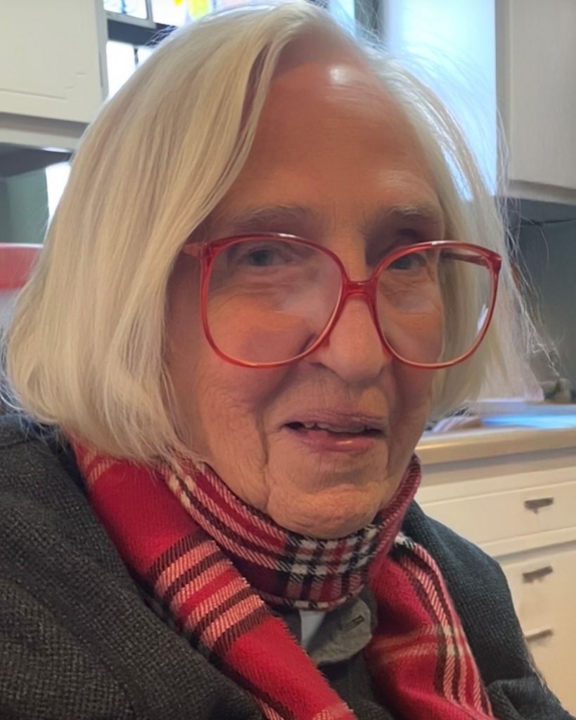 Kay Elizabeth Kelly Profile Photo