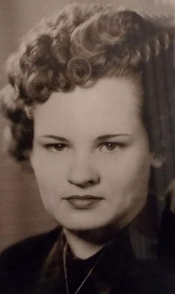 Mary Lou Vickery