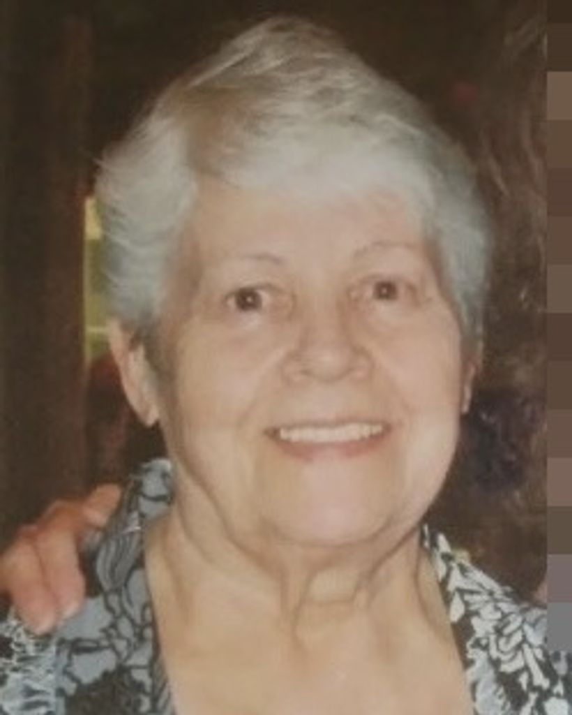 Sandra Lee Neudecker Profile Photo