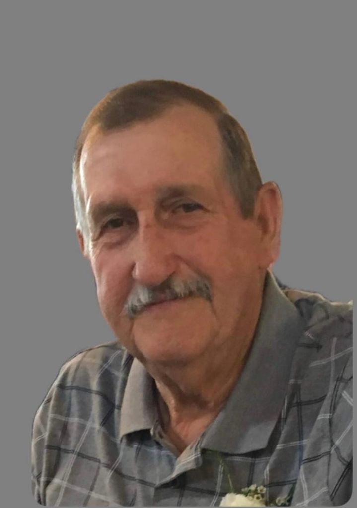 Robert "Bob" E. Chamness Profile Photo