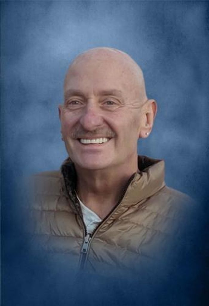 Russell David Deakin Profile Photo