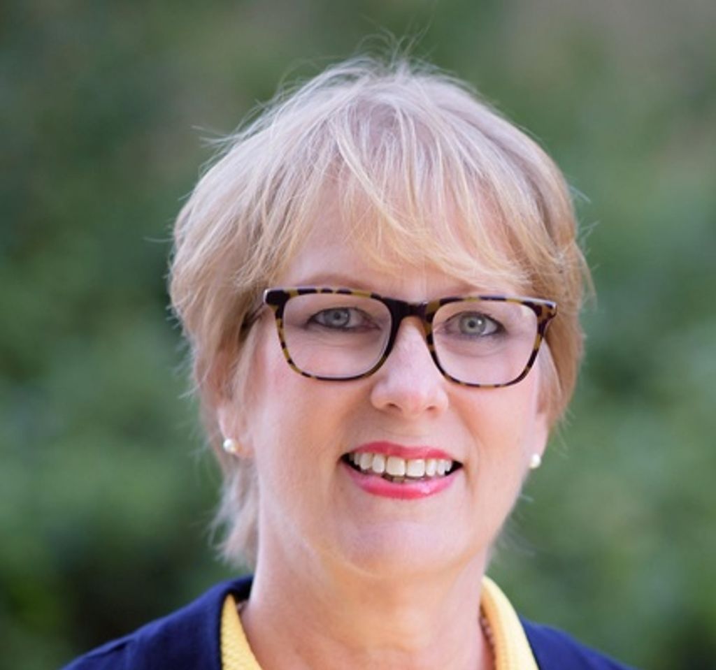 Cynthia Hall Mobley-Glowacki Profile Photo