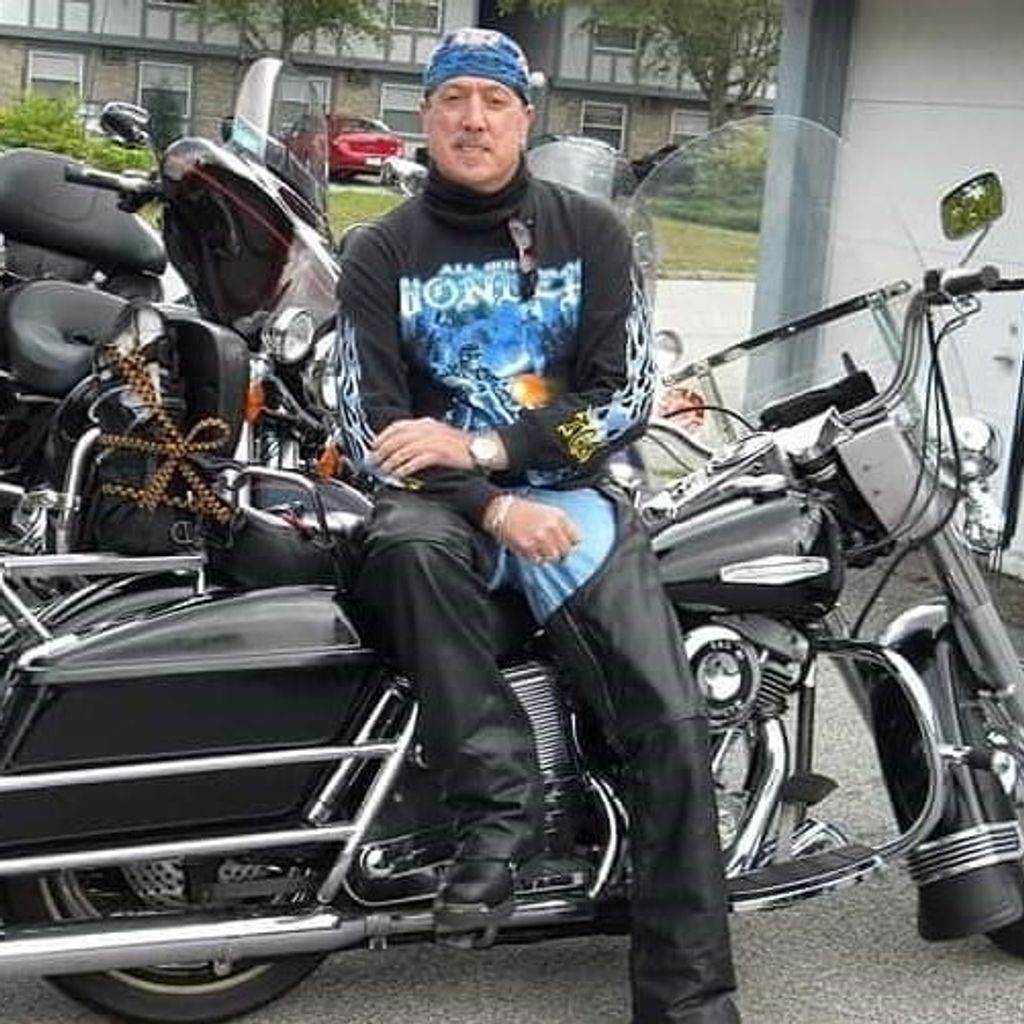 Mark Robert Schacht Profile Photo