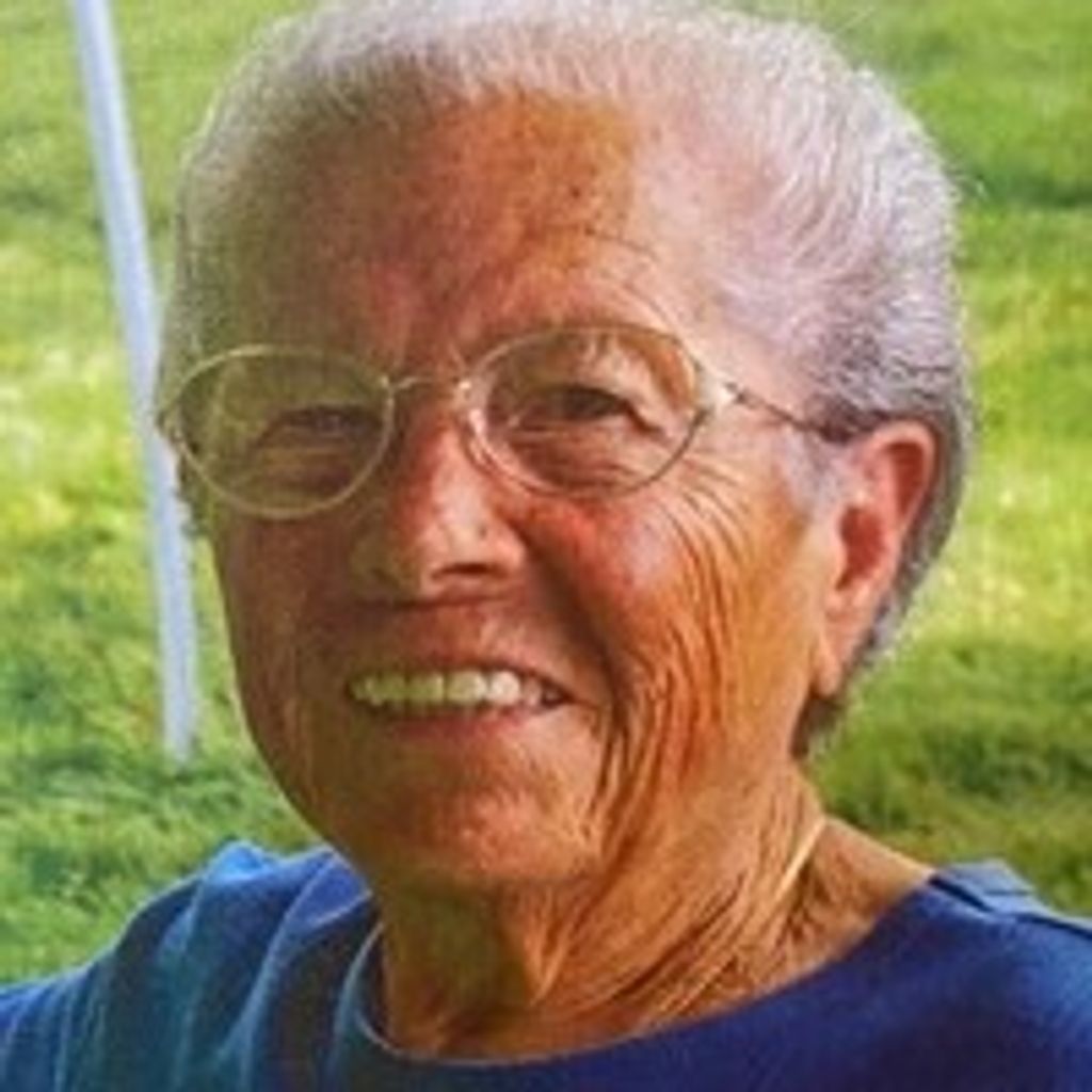 Antoinette (Ciavari) Delmonaco Profile Photo