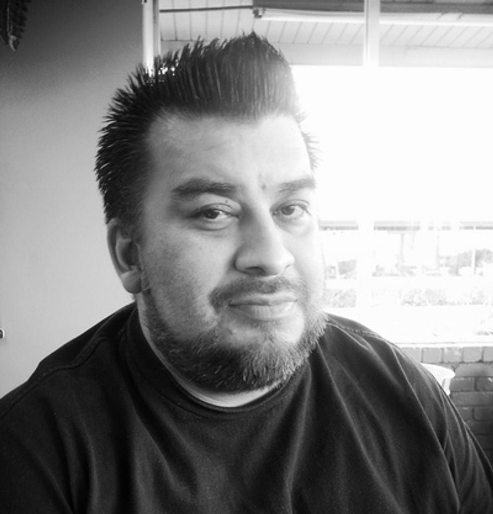 Adrian Castro Profile Photo