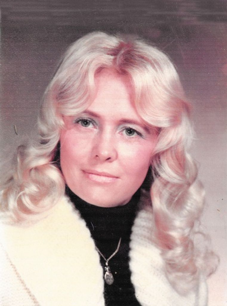 Janiece Bauerle Overland Profile Photo