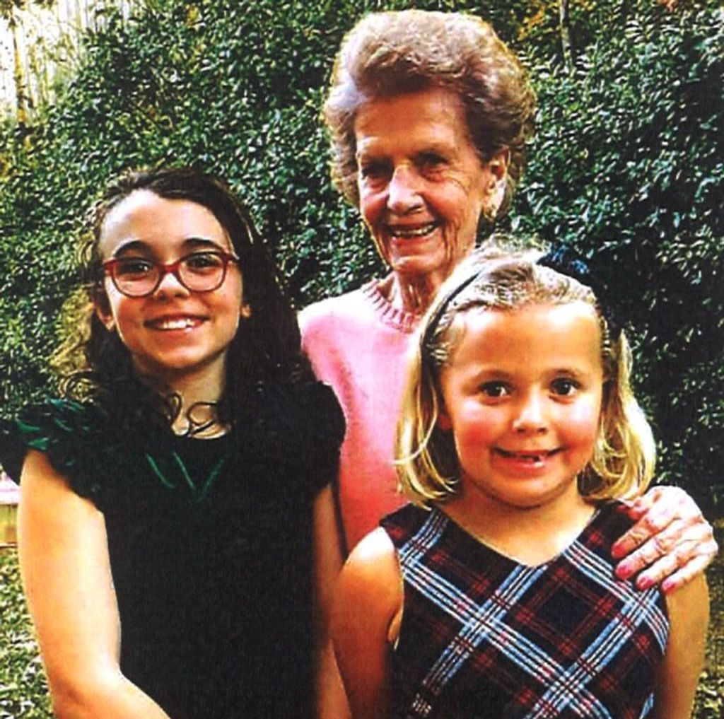 Louise McCrary