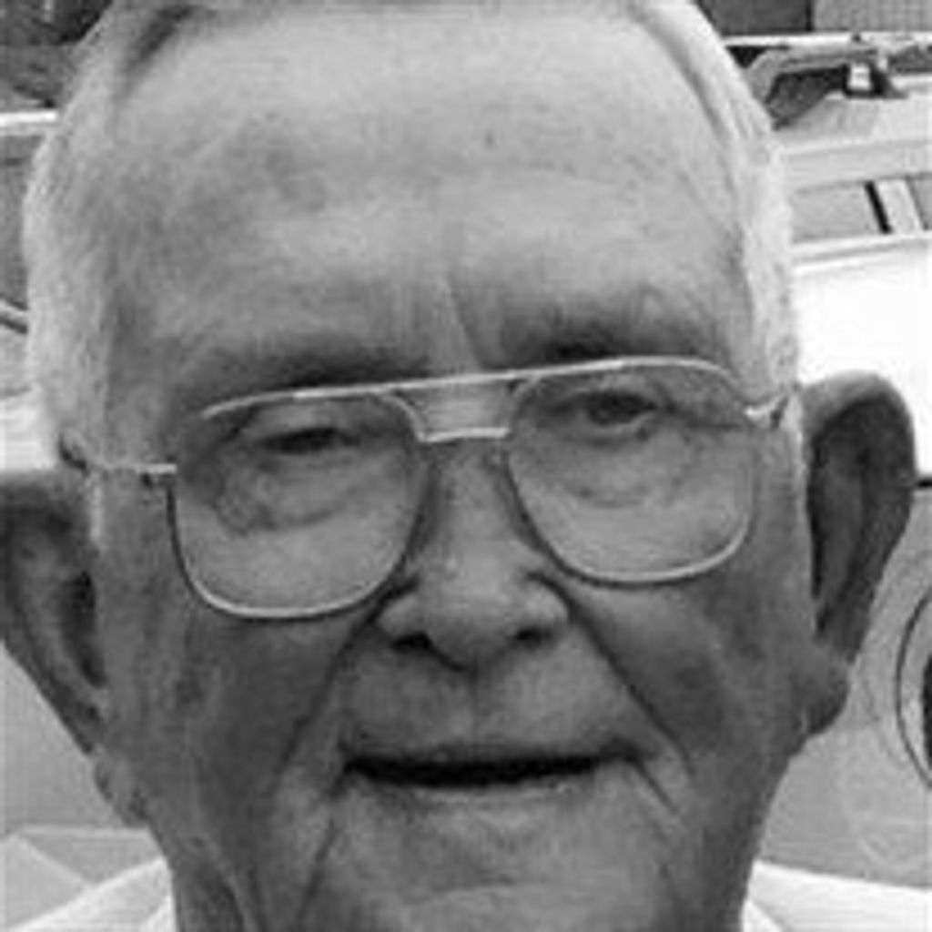 Dwight  L. Eaton