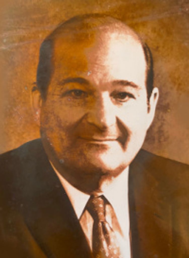 Everett A. Travisono