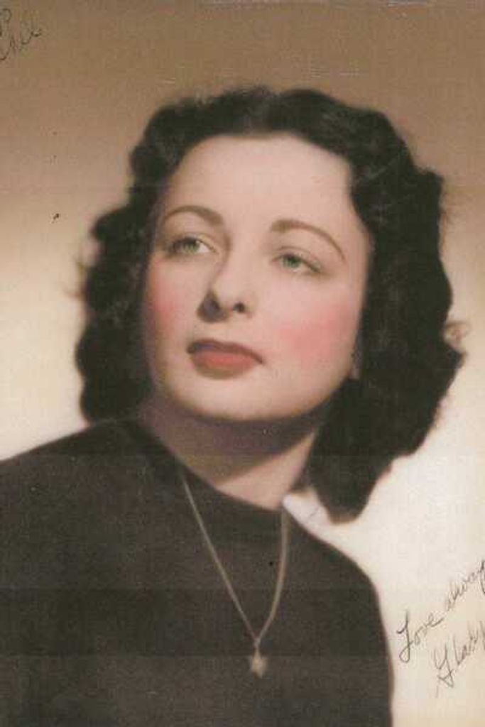 Gladys Resnik Profile Photo