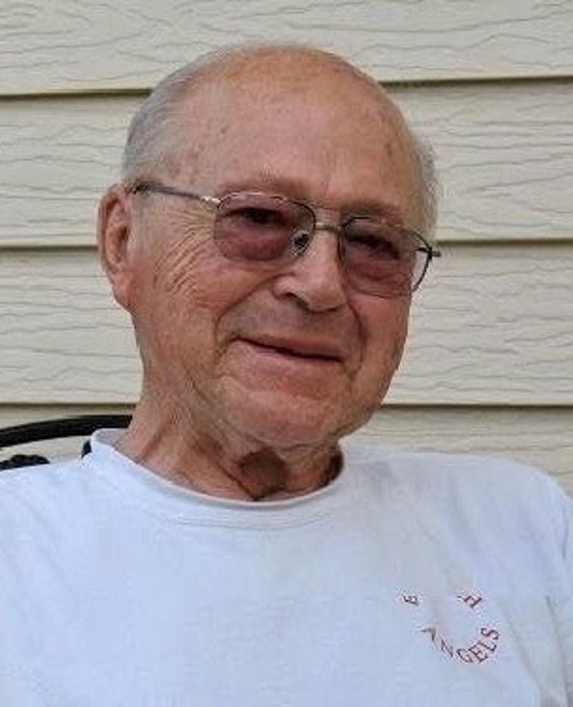 Richard  D. Hays