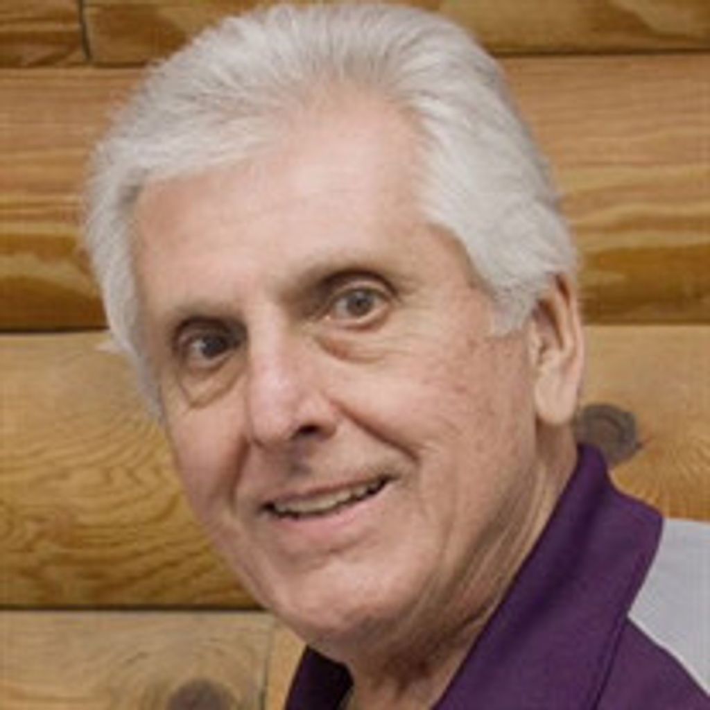 Frank Holzschuh Profile Photo