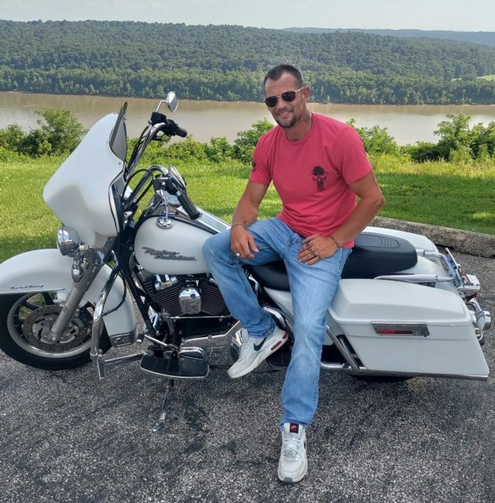 Larry "Josh" Joshua Pierce Profile Photo