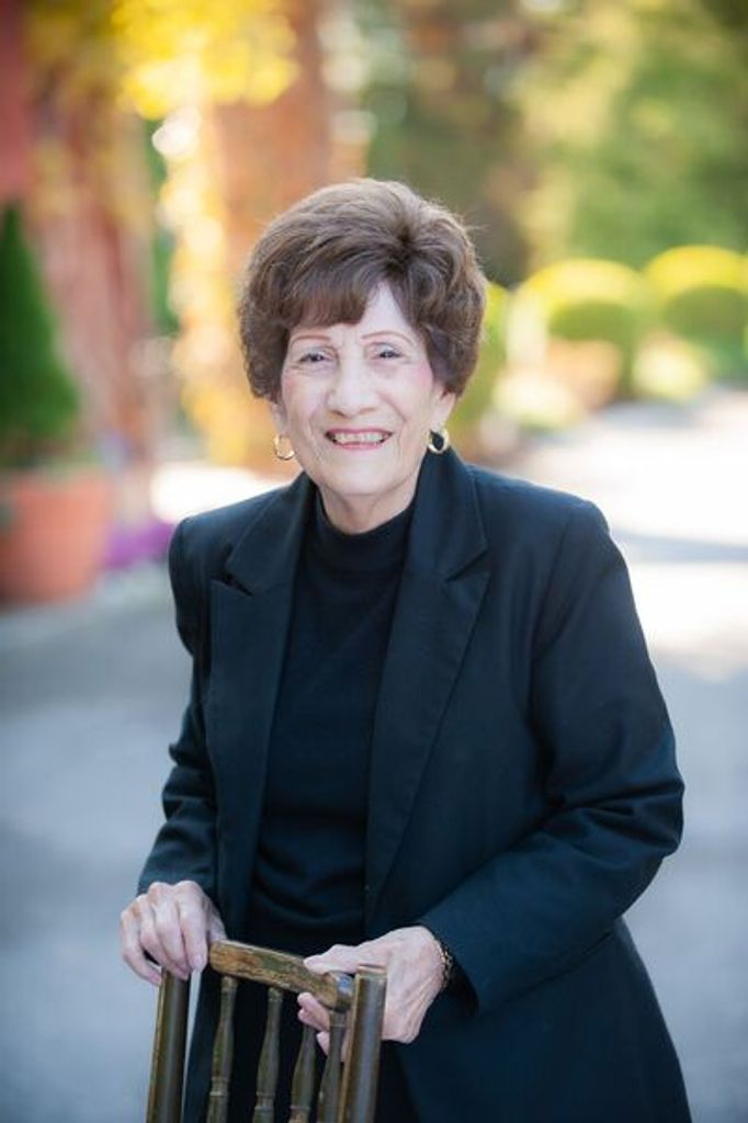 Madeline Coma Redmond Gavin