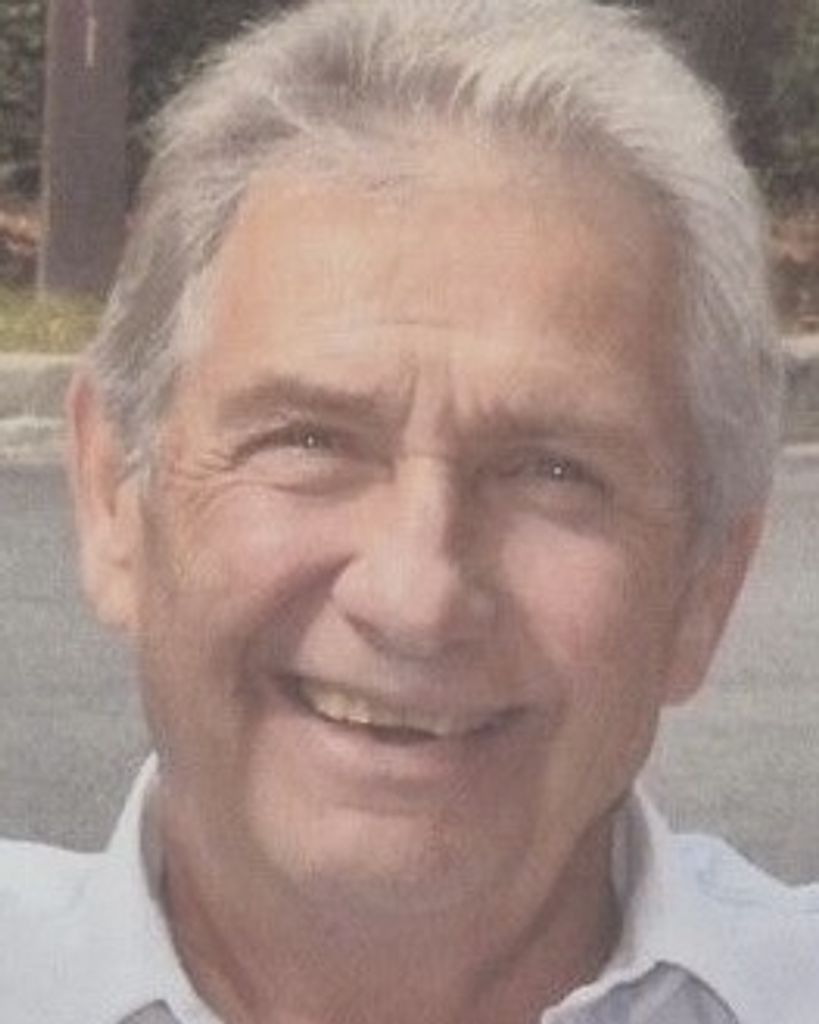 Thomas Michael Donahue Profile Photo