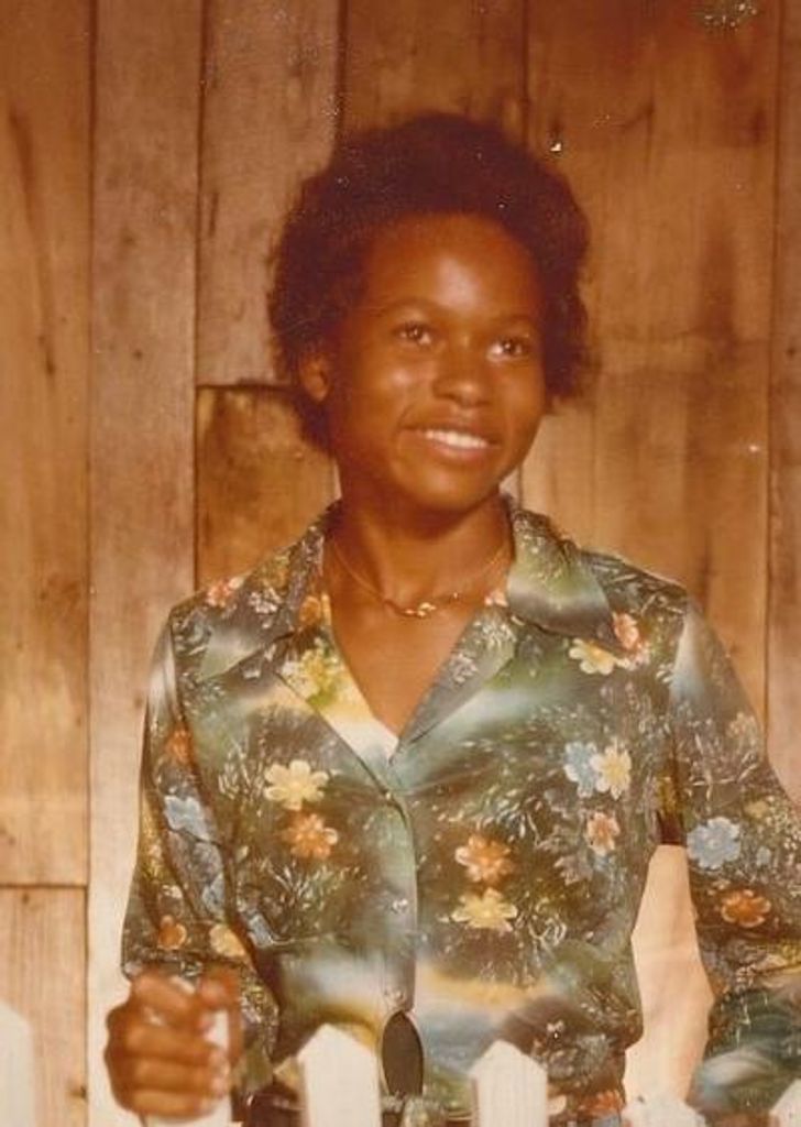 Mary Denise Edmonds Profile Photo
