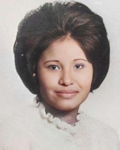 Lucille Owl-Salinas's obituary image