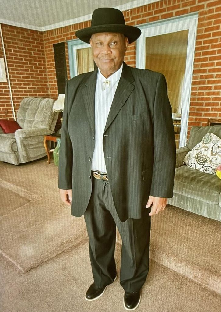 Larry Jerome Cowell, Sr. Profile Photo