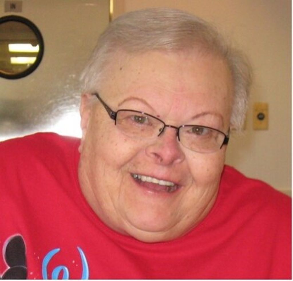 Roxanne "Roxy" Delores Anderson