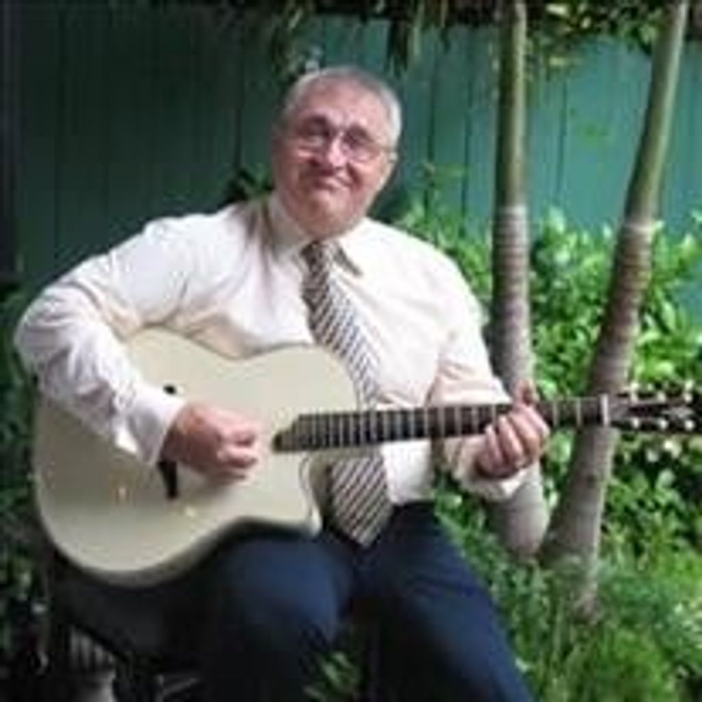Jonathan J Hollinger Profile Photo