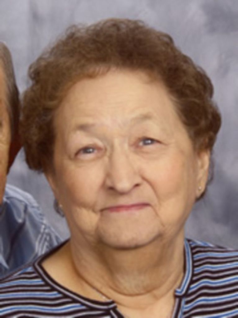 Evelyn Ethyl Border Profile Photo