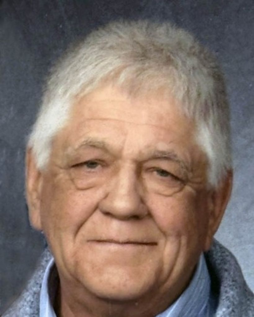 Robert Marshall Vonderau Profile Photo