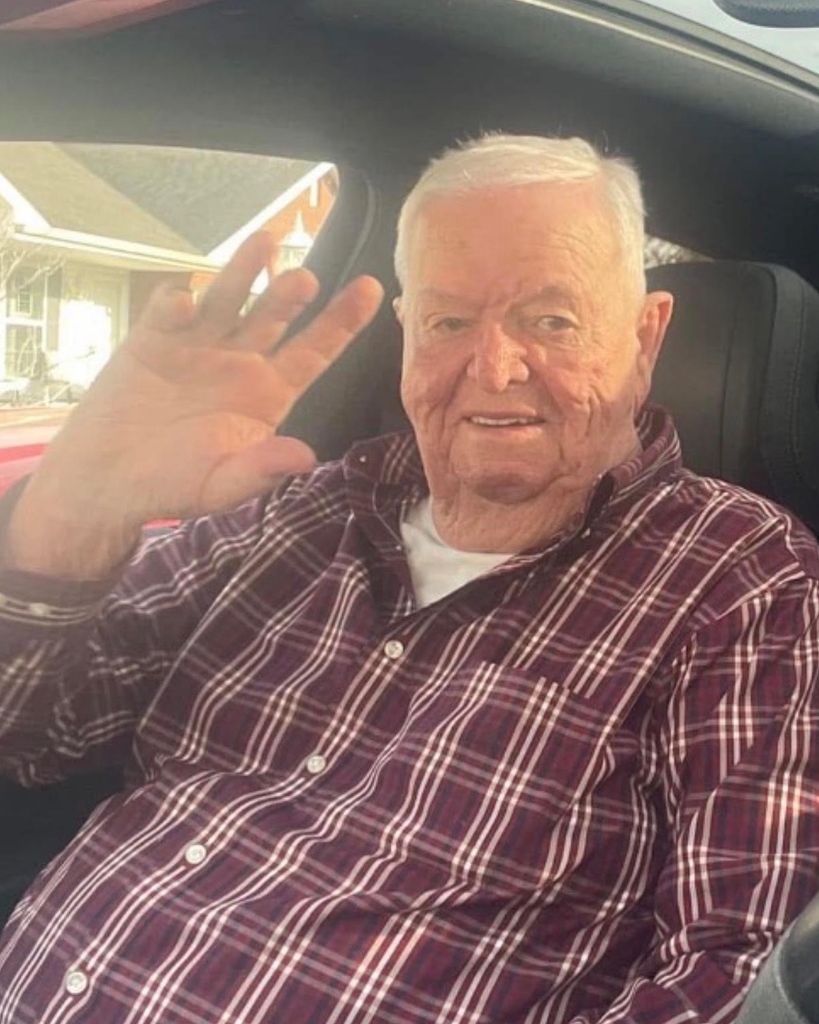 Wayne Roberts Profile Photo