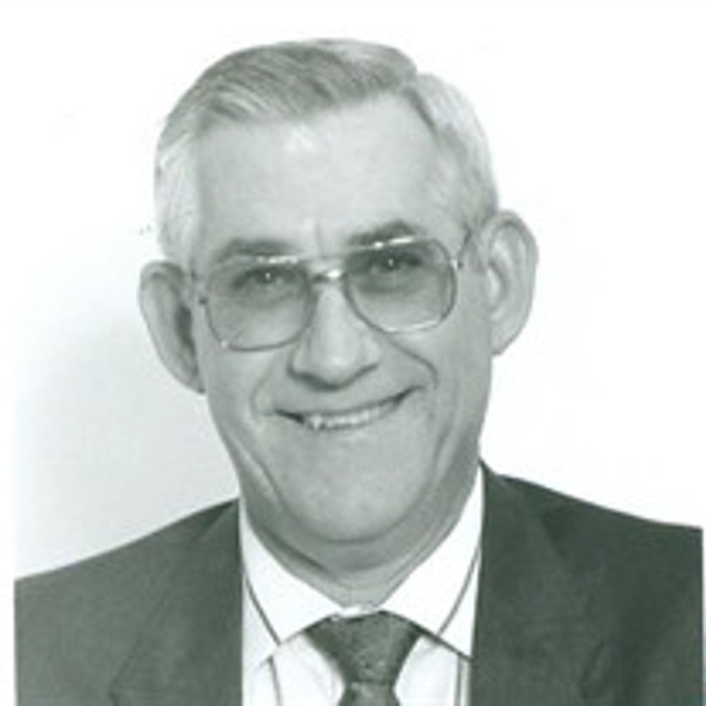Thomas E. "Tom" Teer
